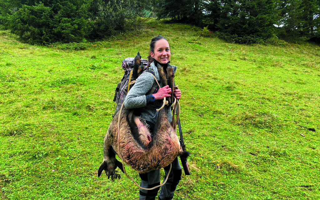 ELISABETH HOLM UNE CHASSERESSE QUI AIME TRANSMETTRE