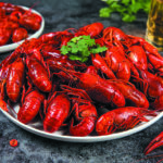ÉCREVISSES  FLAMBÉES À L’EAU-DE-VIE