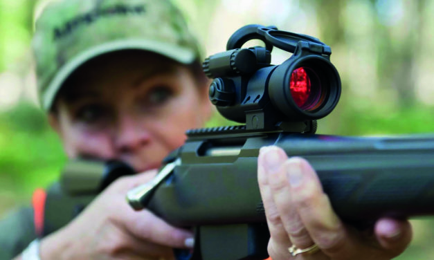 L’AIMPOINT, LA RÉVOLUTION  DE  L’OPTIQUE  DE CHASSE